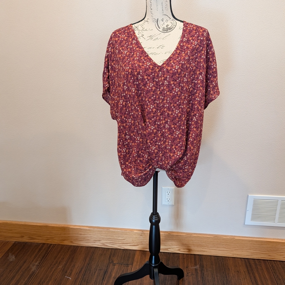 Women’s V-Neck Floral Knot Front Top - Burgundy